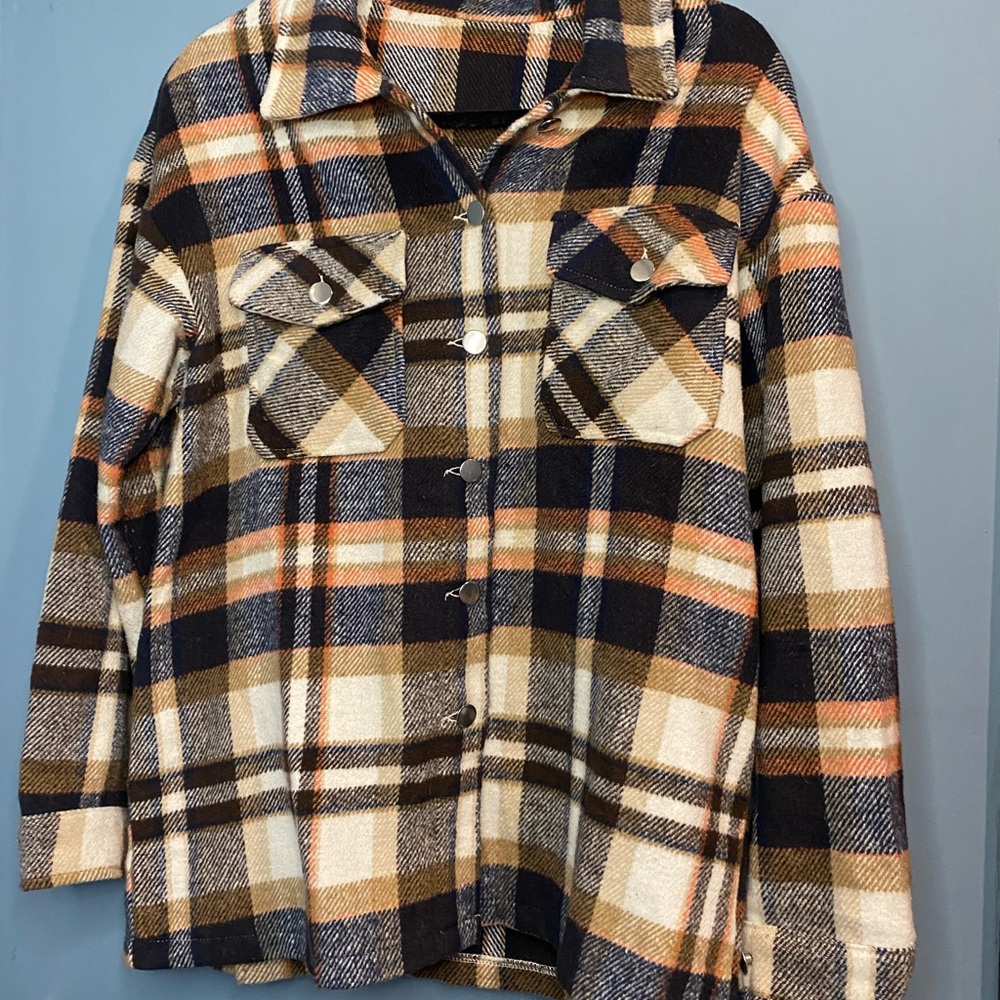Unbranded Plaid Button-Up Shacket in beige, navy and orange plaid size medium